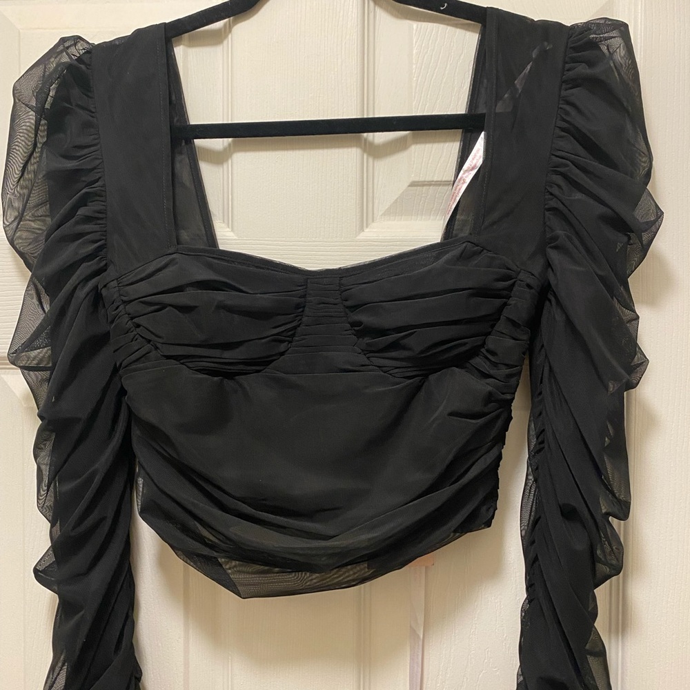 Black Mesh Ruched Front Milkmaid Top from MISGUIDED. Size 6. NEVER BEEN WORN ! - Picture 4 of 5